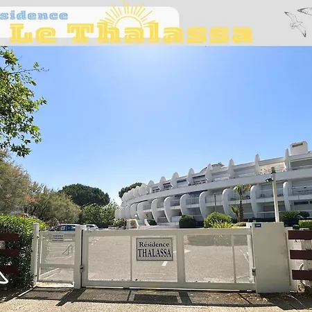 - En 1ere Ligne De La - Parking Prive Securise La Grande-Motte